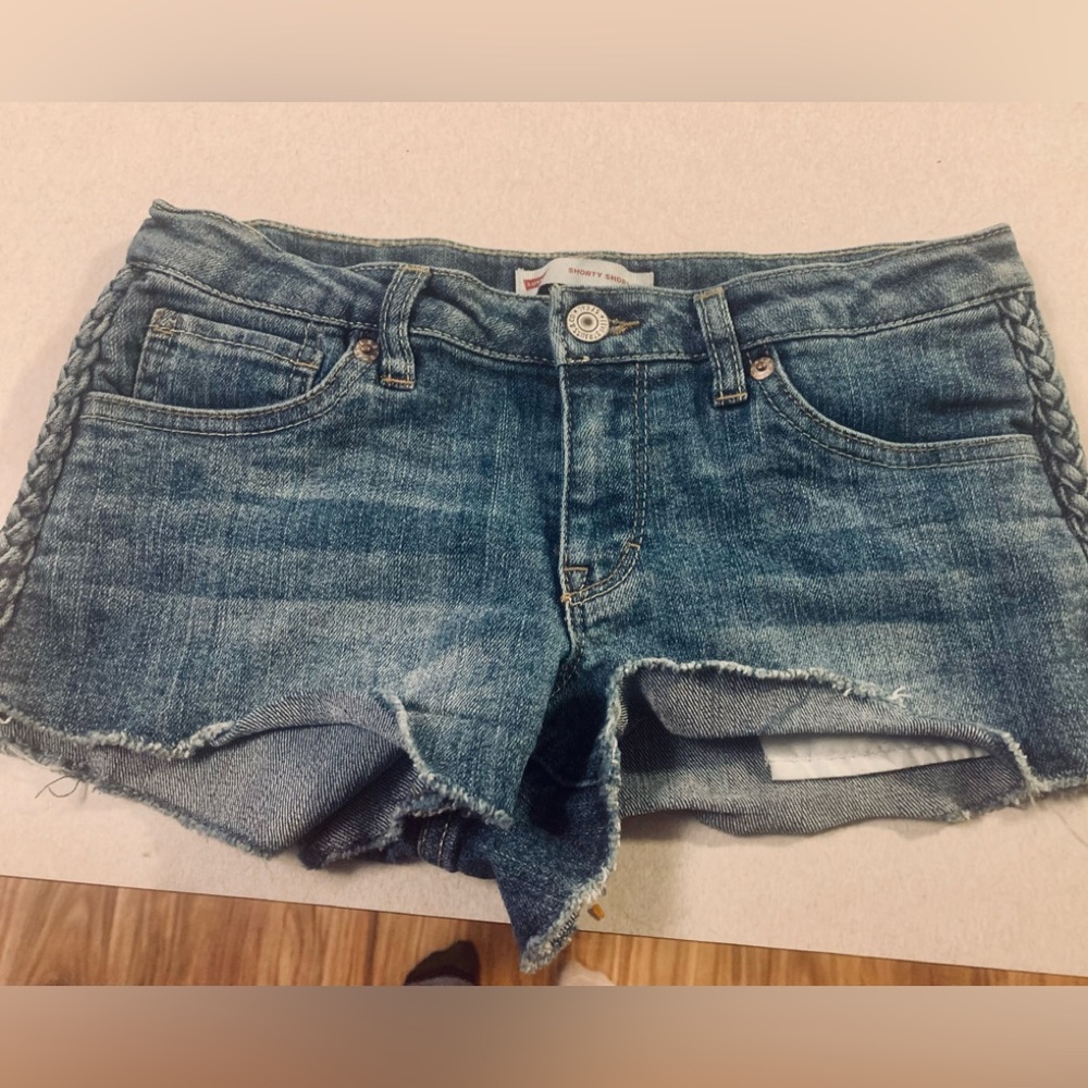 🔥2/$20 LEVIS shorty shorts 🩳 size 14 (youth/girl) - Picture 3 of 6